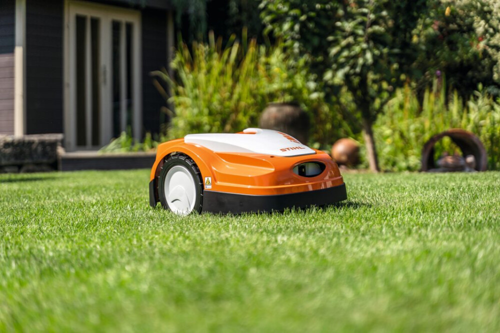 STIHL RMI 422.2 (EU1) MAAIROBOT