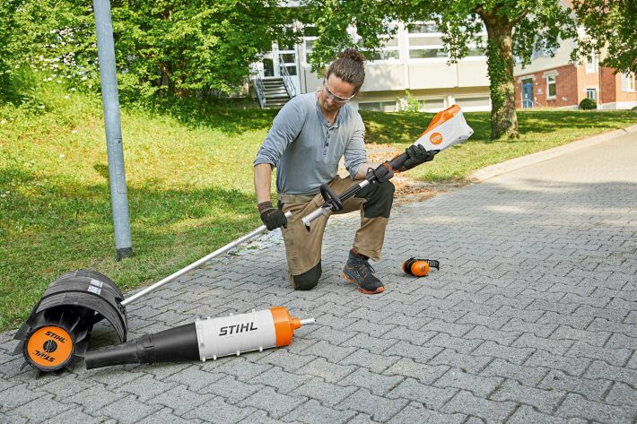 STIHL KMA 135 R ACCUCOMBIMOTOR
