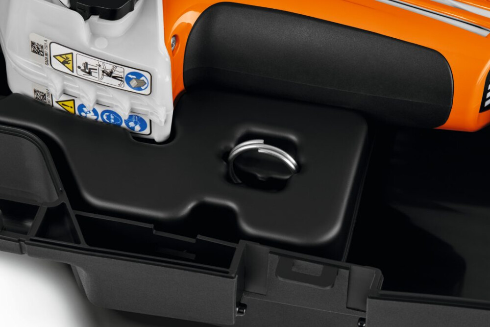 STIHL GTA 40 ACCU SNOEIZAAG SET INCL 2 ACCU'S EN LADER