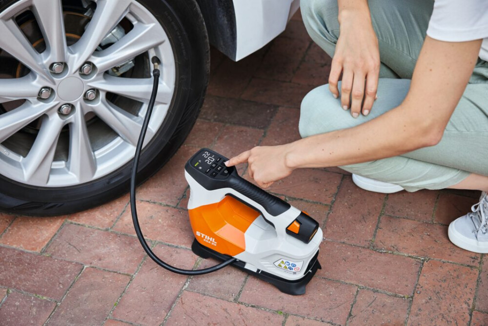 STIHL KOA 20 SET MET 1 ACCU EN 1 LADER 